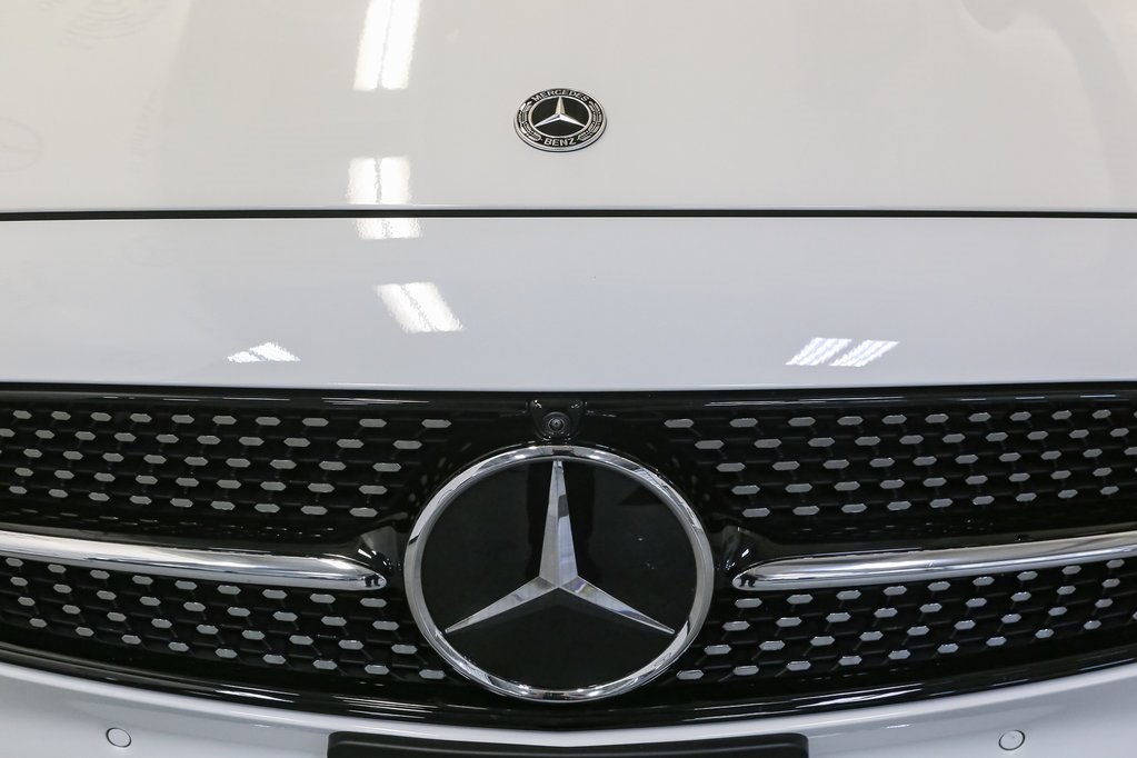 2023 Mercedes Benz E 350 4MATIC photo 4