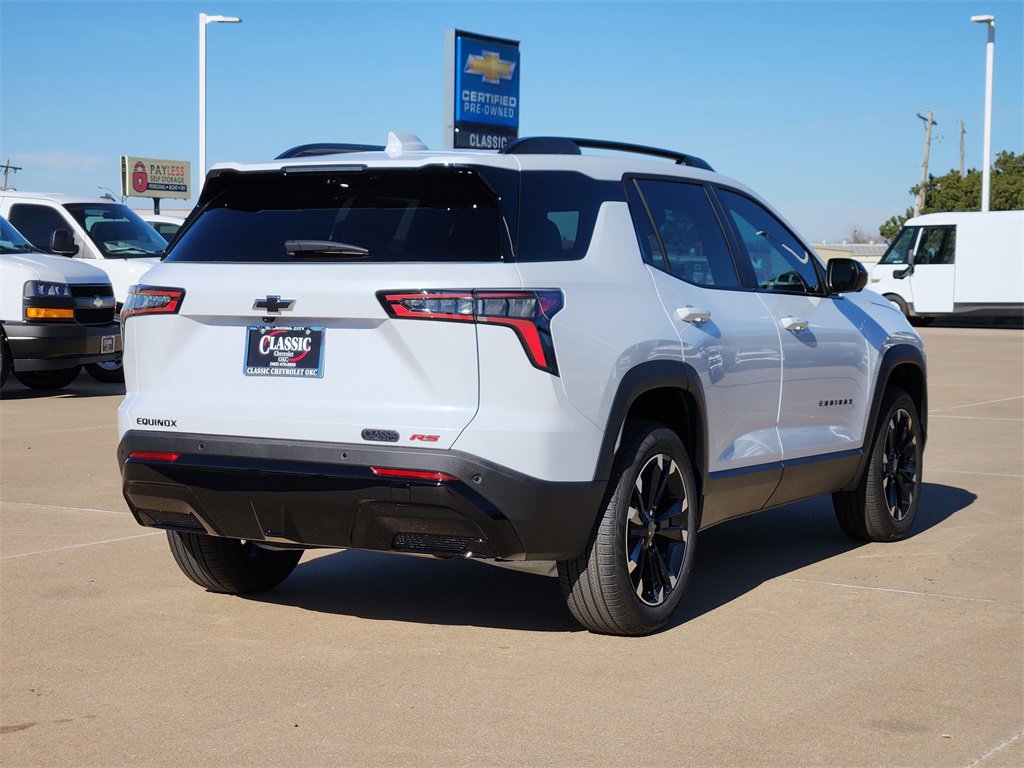 2026 Chevrolet Equinox RS photo 2