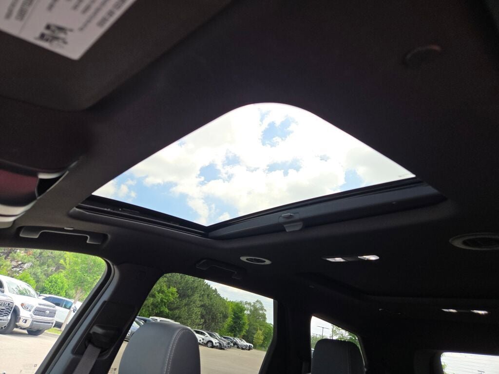 2024 Buick Enclave Essence photo 27