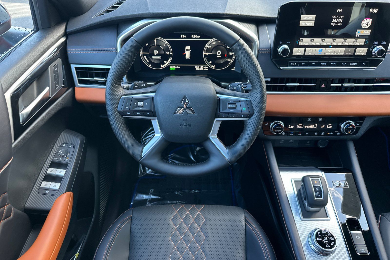 2025 Mitsubishi Outlander SEL Platinum GT photo 13