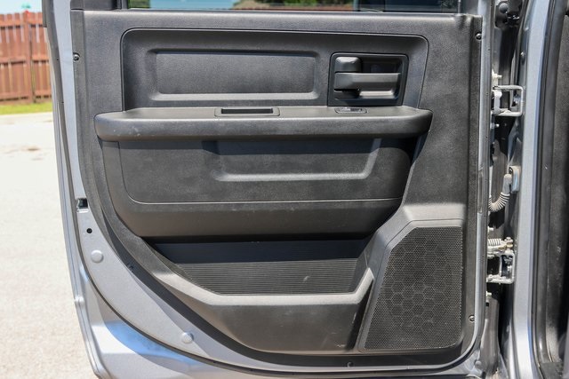 Used 2022 Silver Ram Tradesman image 14