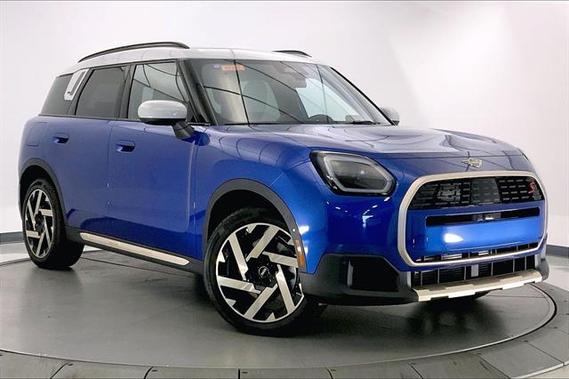 2026 MINI Countryman S's photo