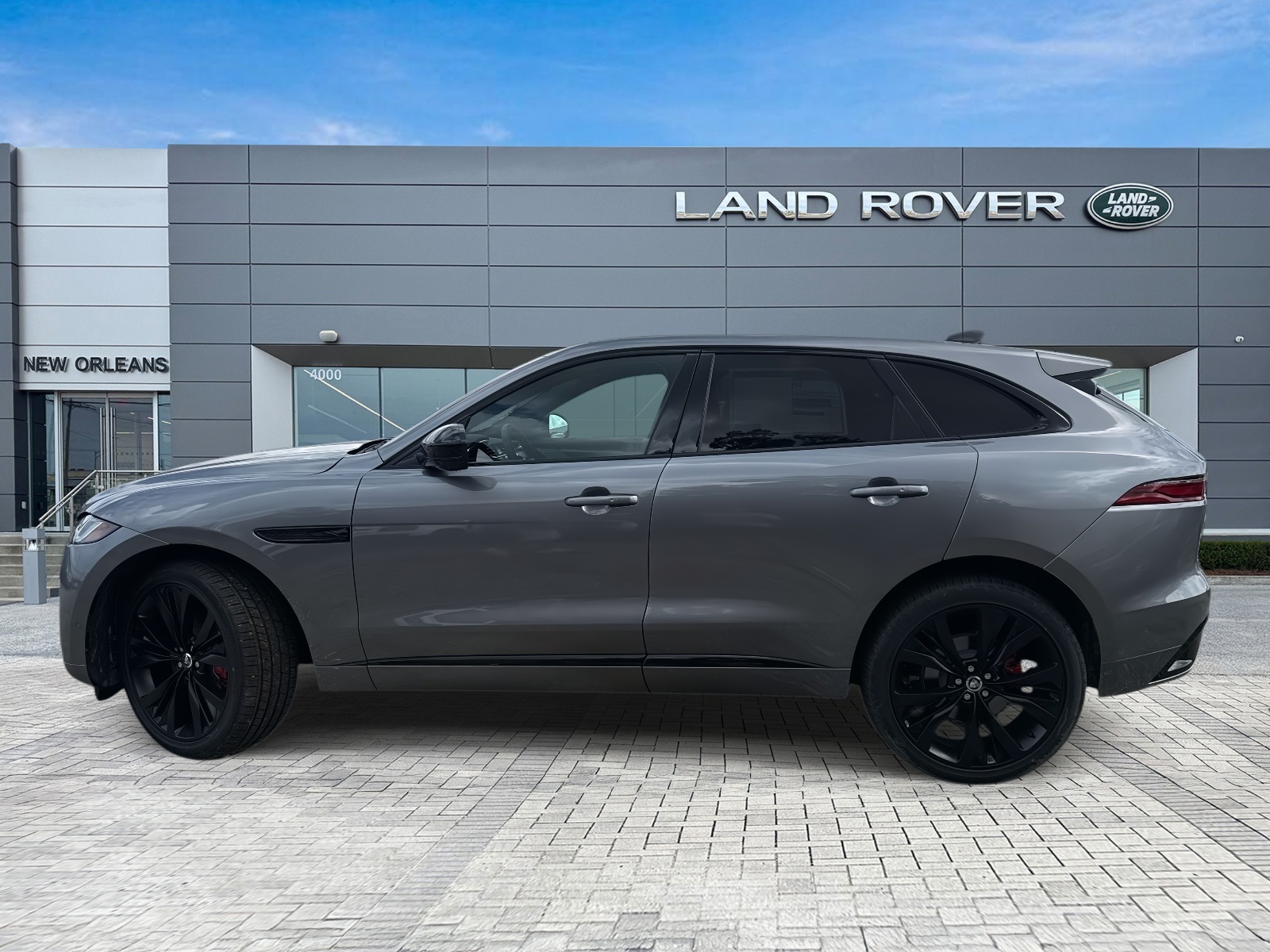 2026 Jaguar F-PACE P250 R-Dynamic S photo 2