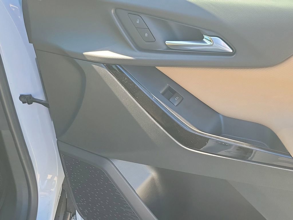 2026 Chevrolet Equinox ACTIV photo 44