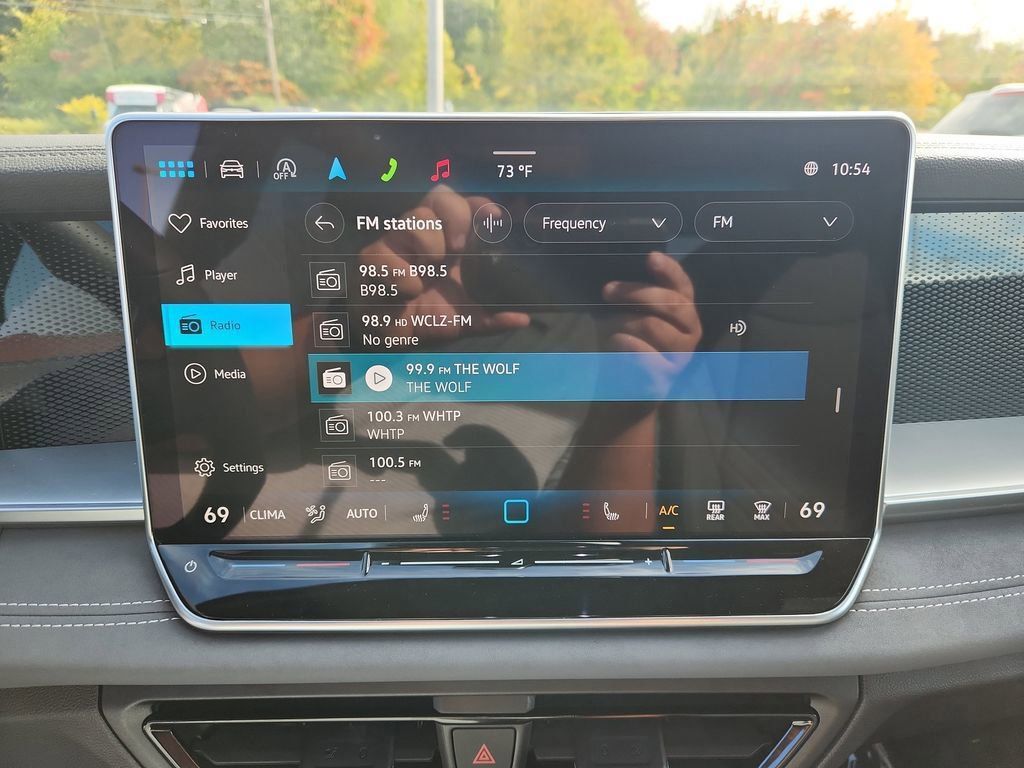 2025 Volkswagen Tiguan SE R-Line Black photo 17