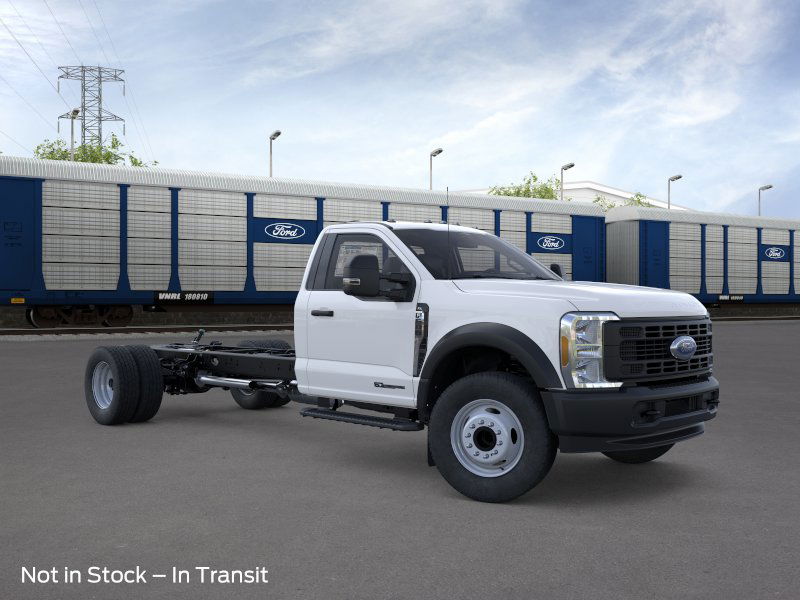 2026 Ford F-600 Super Duty Chassis Cab XL's photo