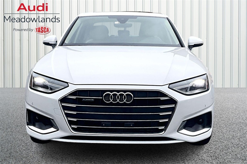 2022 Audi A4 40 Premium Quattro photo 2