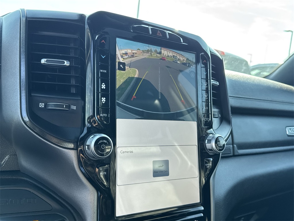 2022 Ram 1500 Laramie photo 23
