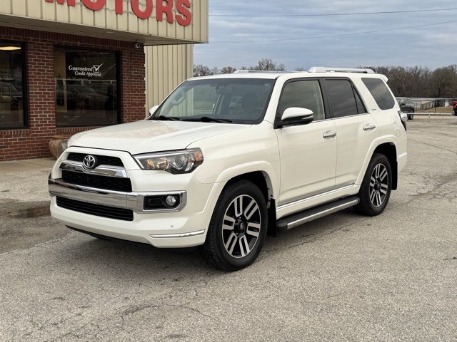 2018 Toyota 4Runner Limited photo 3