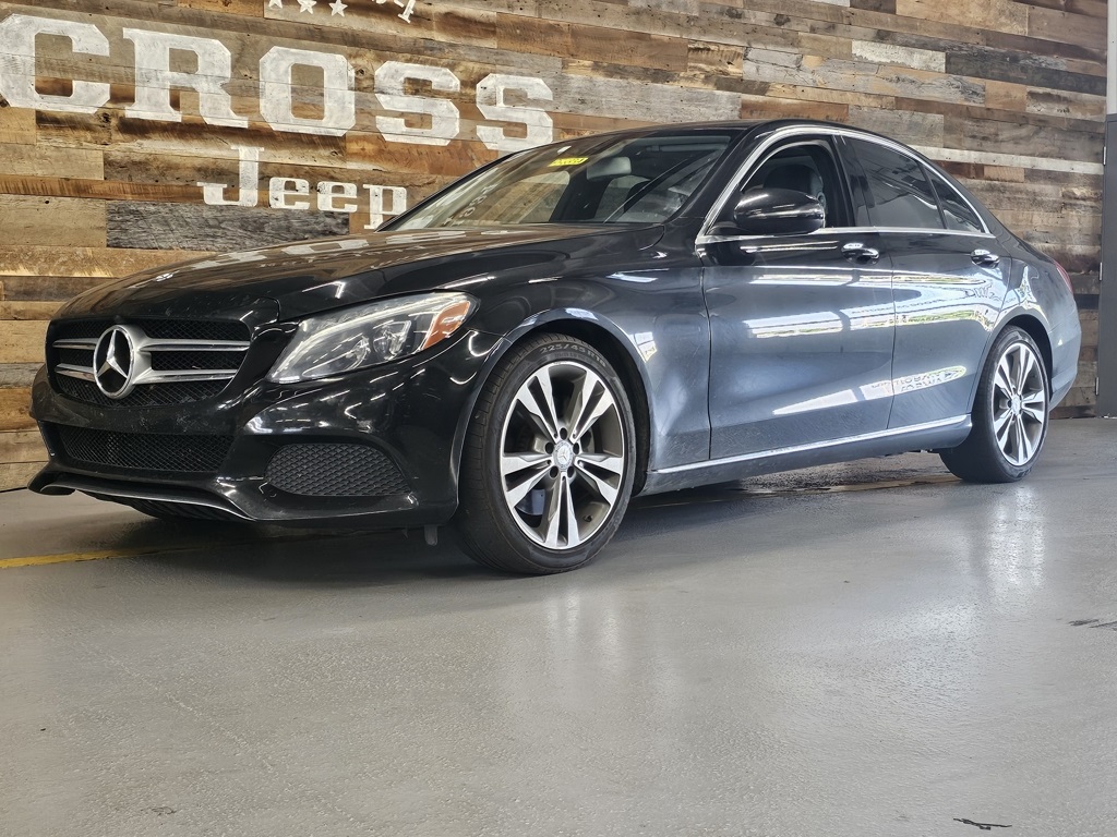 2016 Mercedes Benz C 300 photo 2