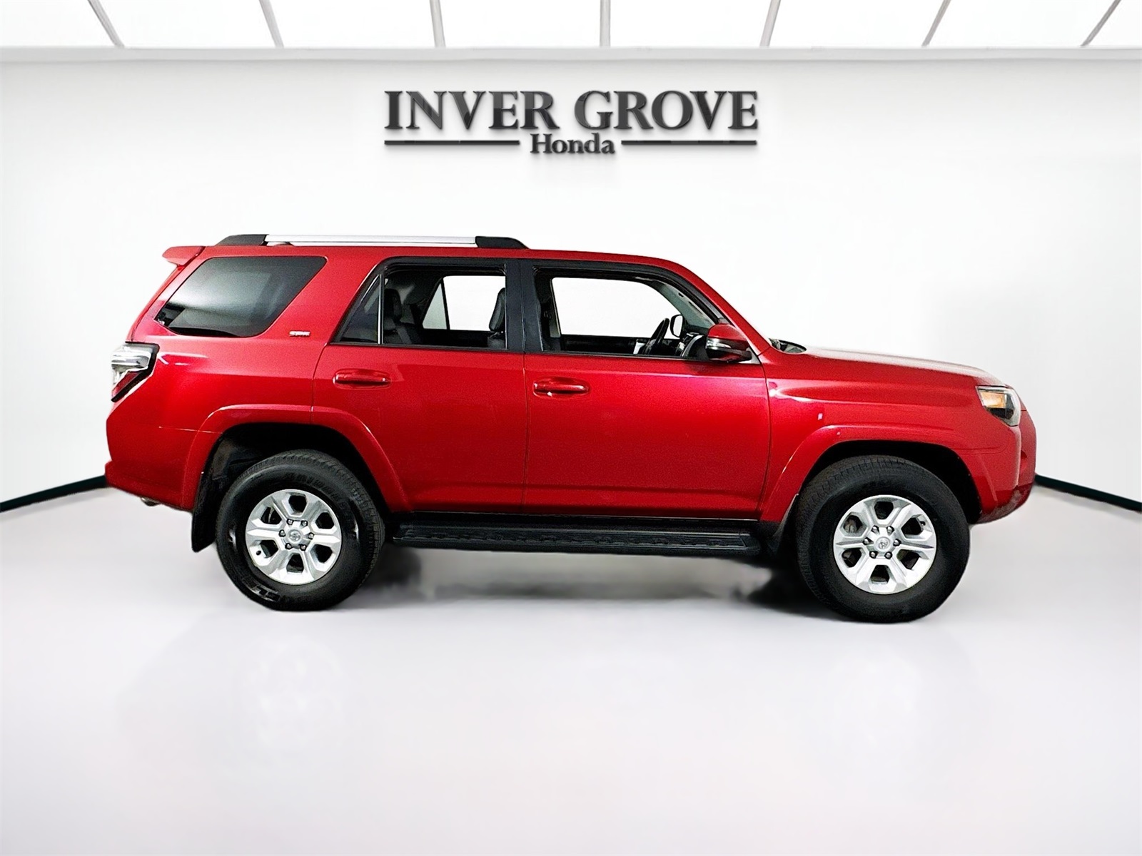 2024 Toyota 4Runner SR5 Premium photo 4