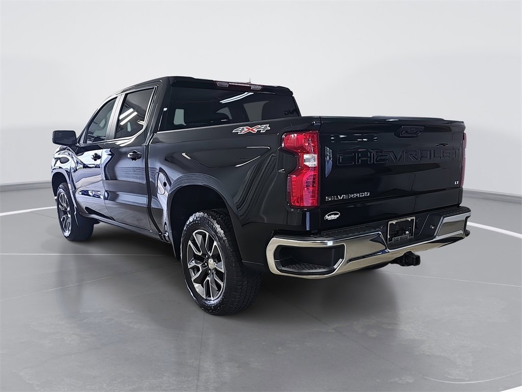 2023 Chevrolet Silverado 1500 LT photo 4