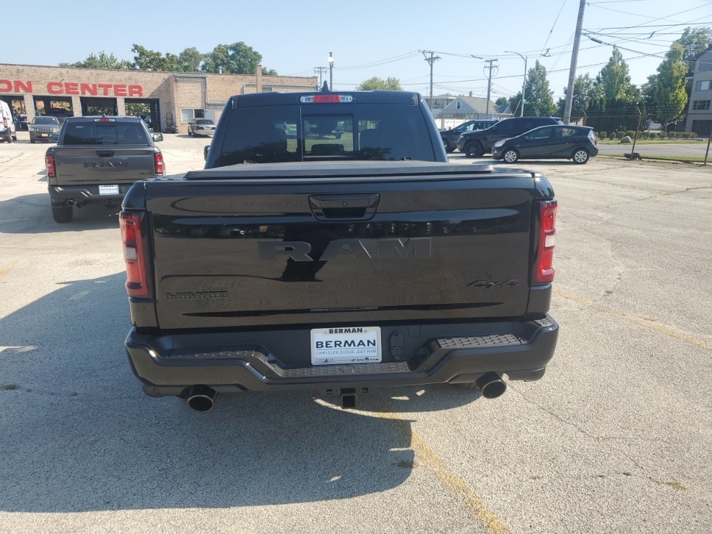 2026 Ram 1500 Laramie photo 3