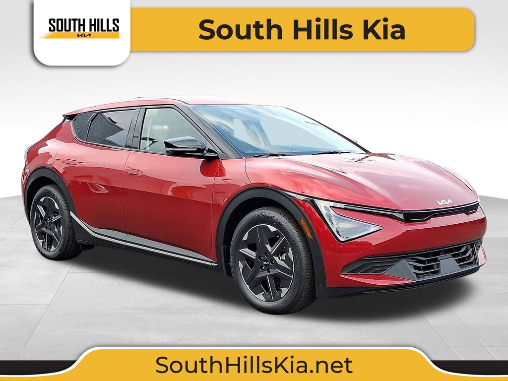 2025 Kia EV6 Light L/R's photo