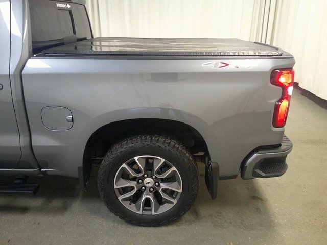 2021 Chevrolet Silverado 1500 RST photo 9