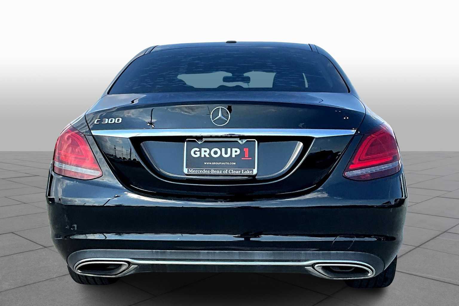 2019 Mercedes Benz C 300 photo 4