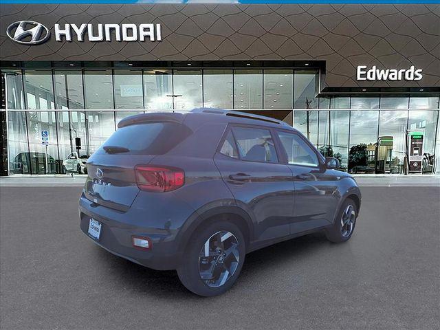 2026 Hyundai Venue SEL photo 3