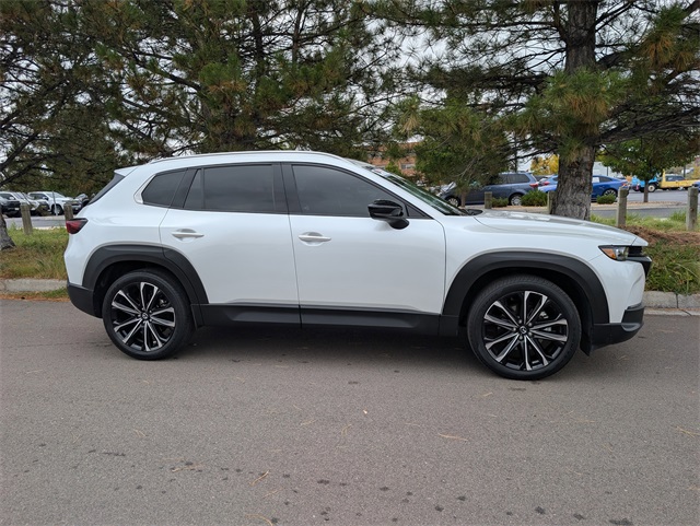 2023 Mazda CX-50 2.5 Premium Plus photo 2