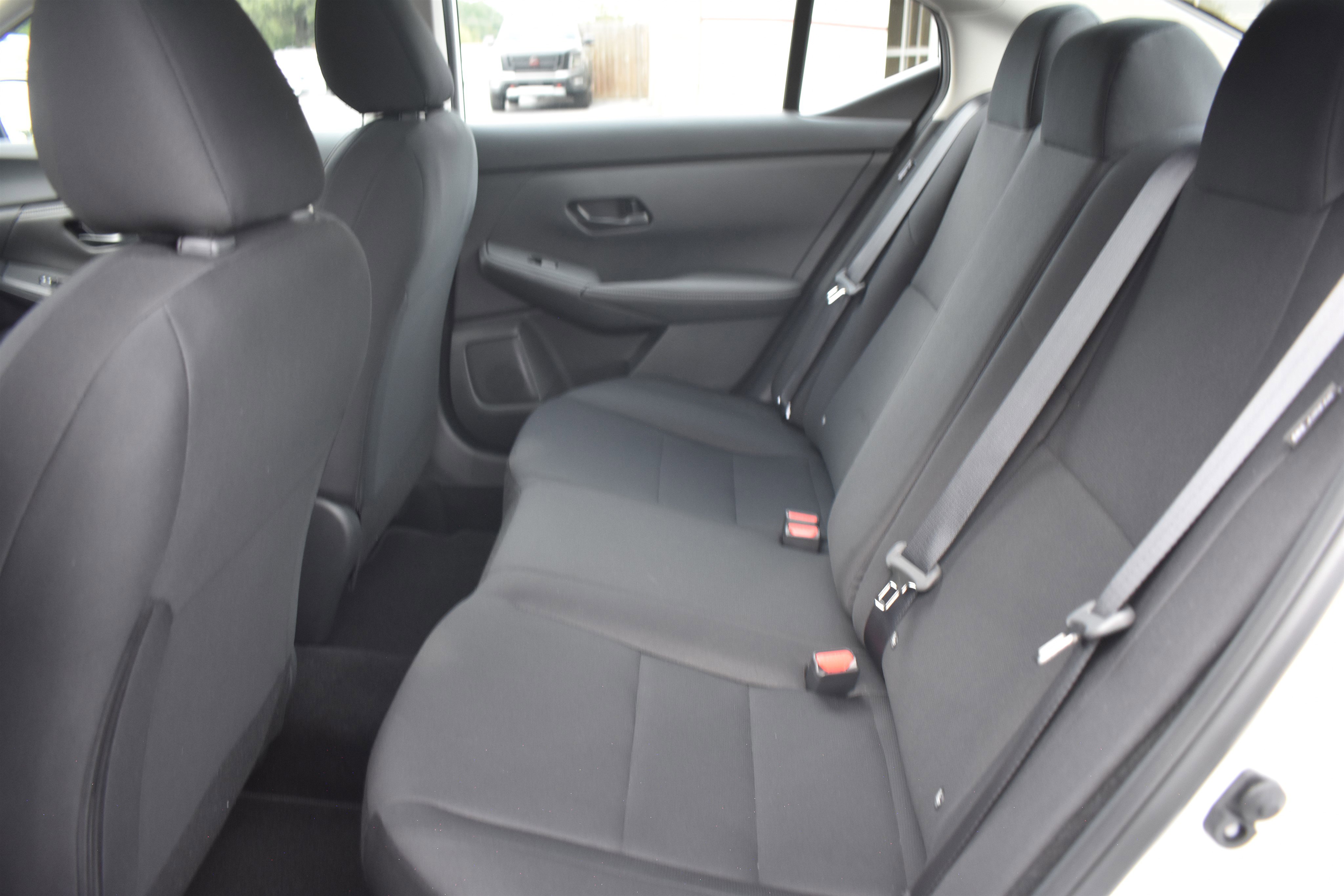 2025 Nissan Sentra S photo 12