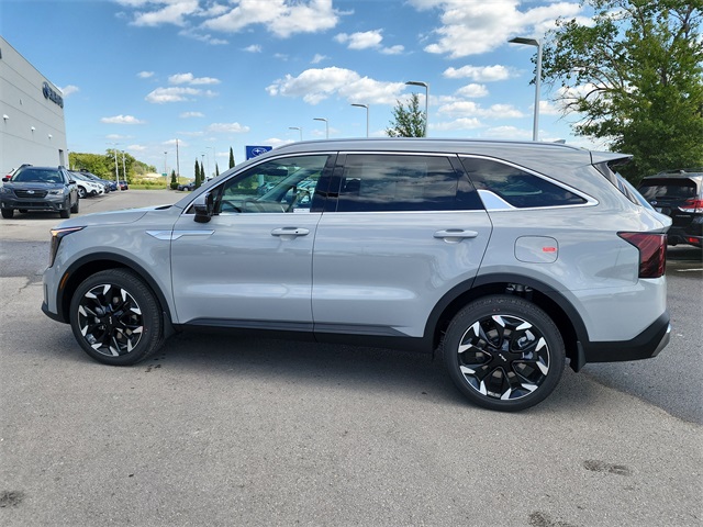 2026 Kia Sorento EX photo 5