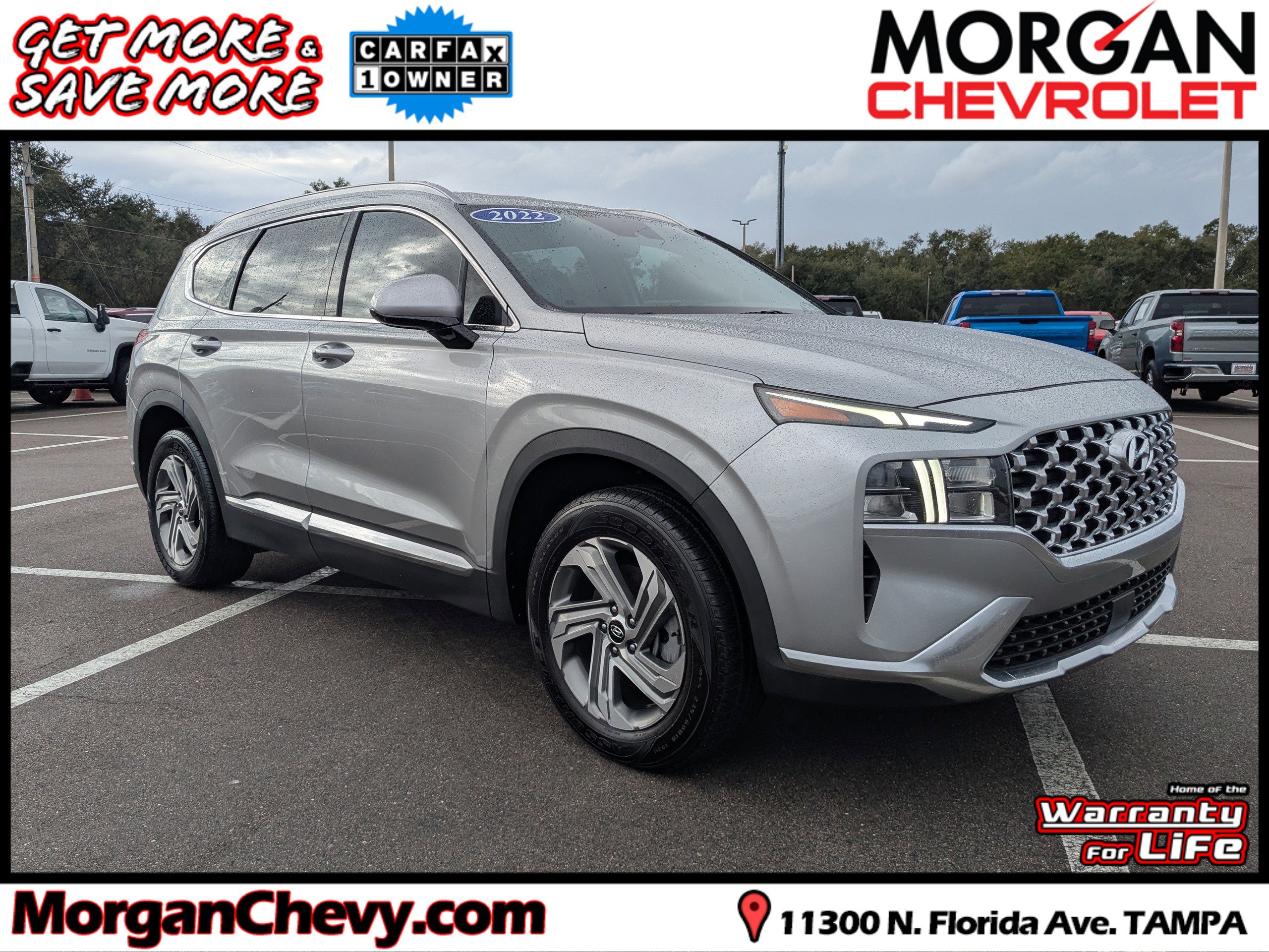 2022 Hyundai Santa Fe SEL's photo