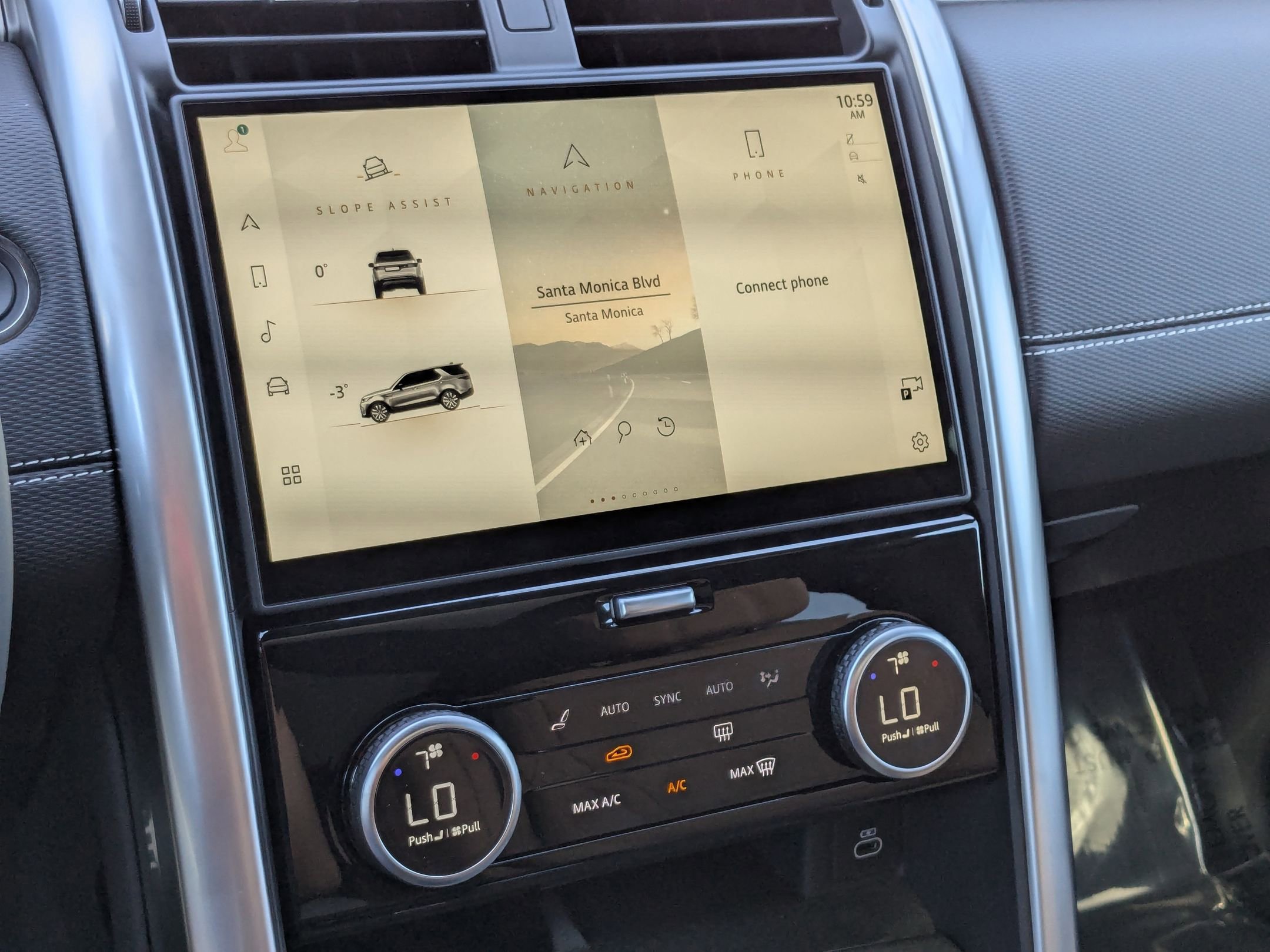 2025 Land Rover Discovery SE photo 12