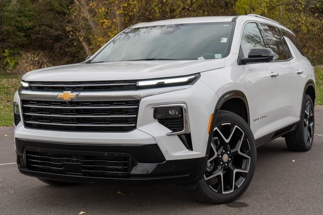2025 Chevrolet Traverse High Country's photo