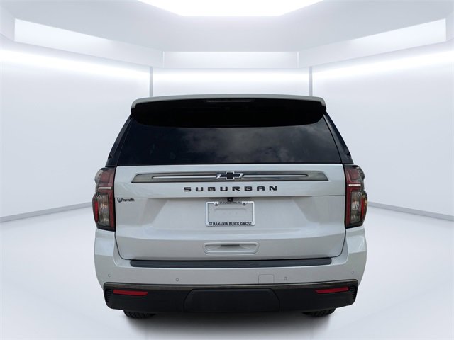 2022 Chevrolet Suburban Z71 photo 3
