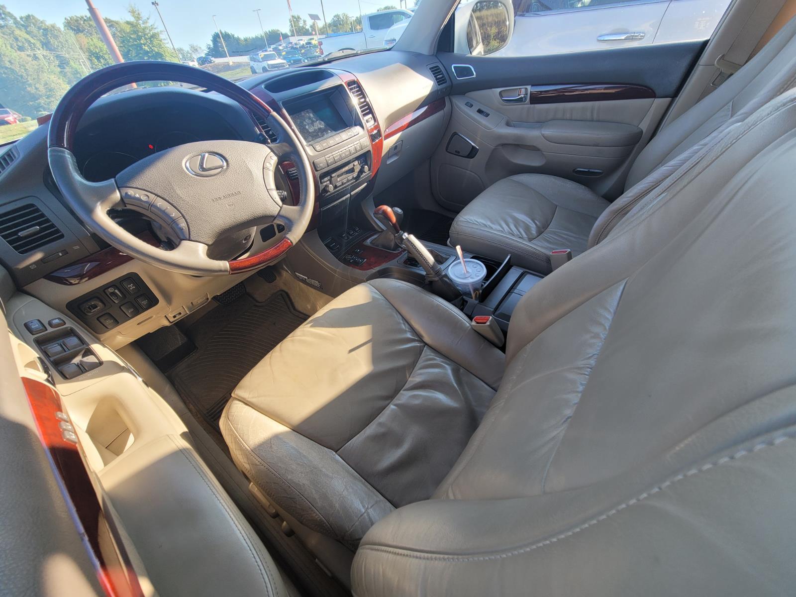 2008 Lexus GX 470 photo 9