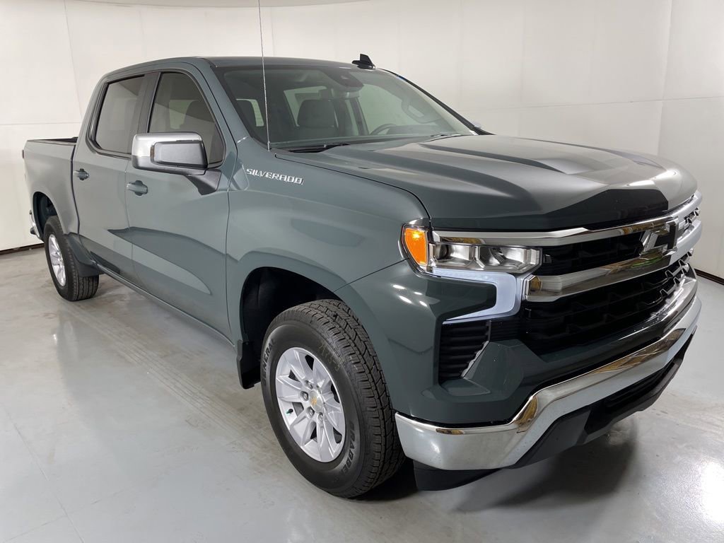 2026 Chevrolet Silverado 1500 photo 2