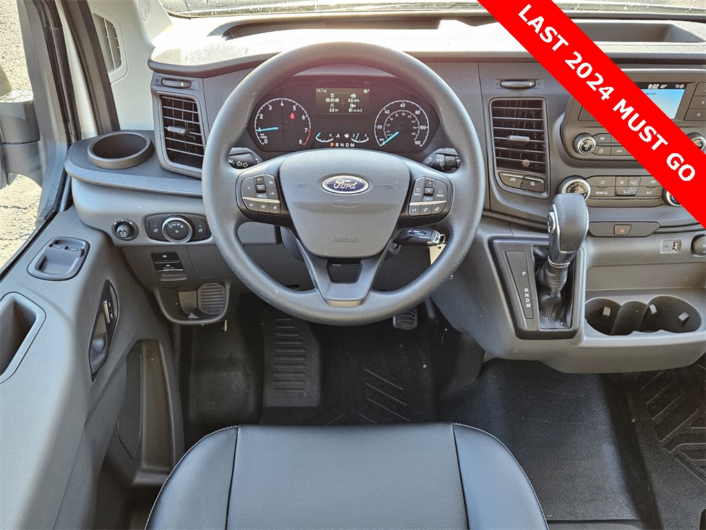 2024 Ford Transit Cargo Van photo 4