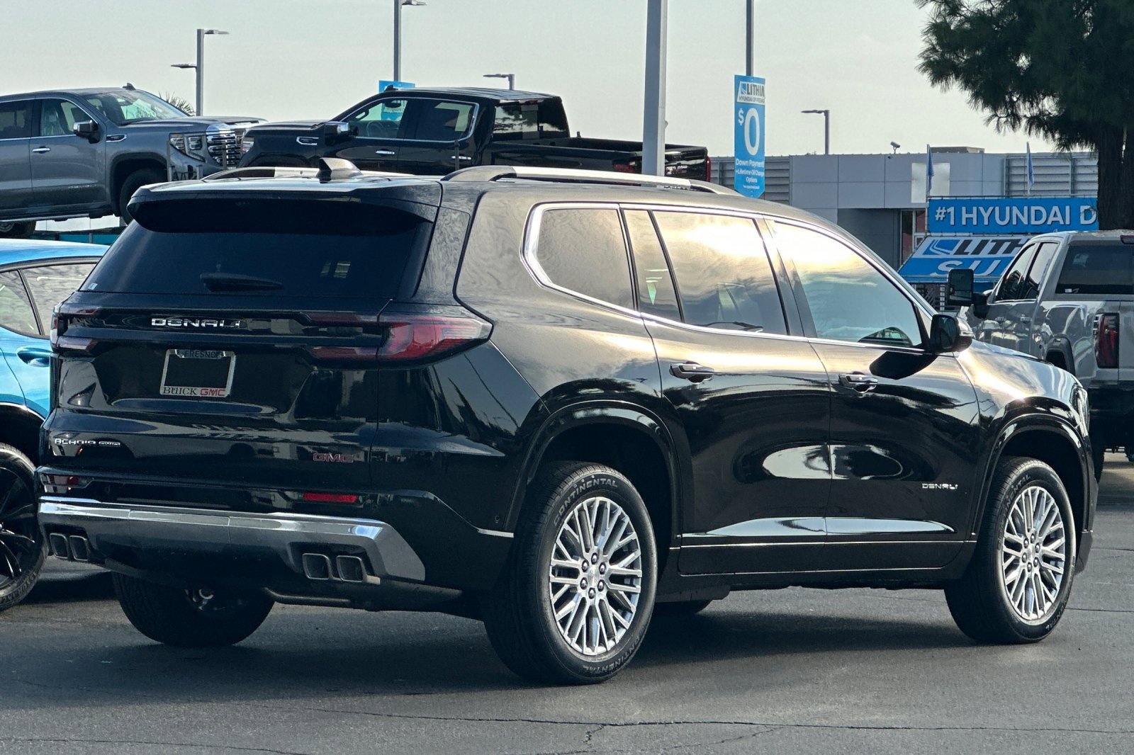 2026 Gmc Acadia Denali photo 5
