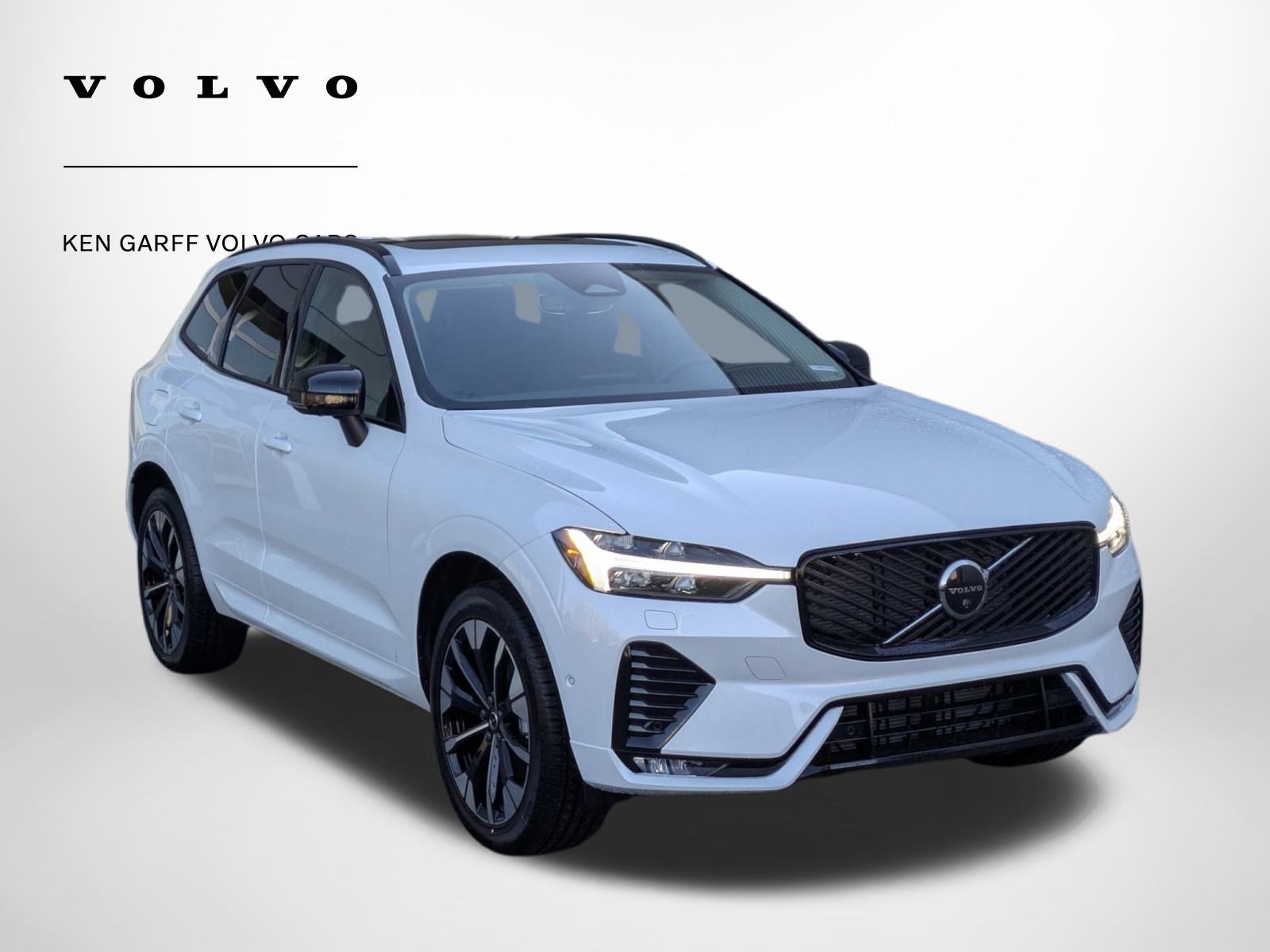 2026 Volvo XC60 Plus's photo