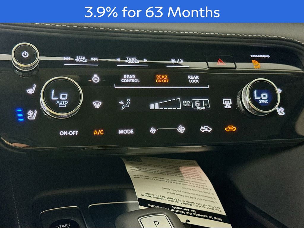 2026 Infiniti QX60 Luxe photo 14