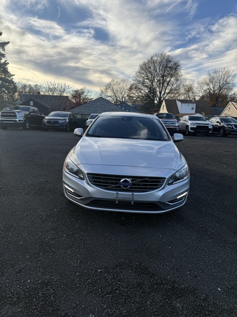 Used 2016 Volvo V60 Base with VIN YV140MEJ0G1301991 for sale in Waterbury, CT