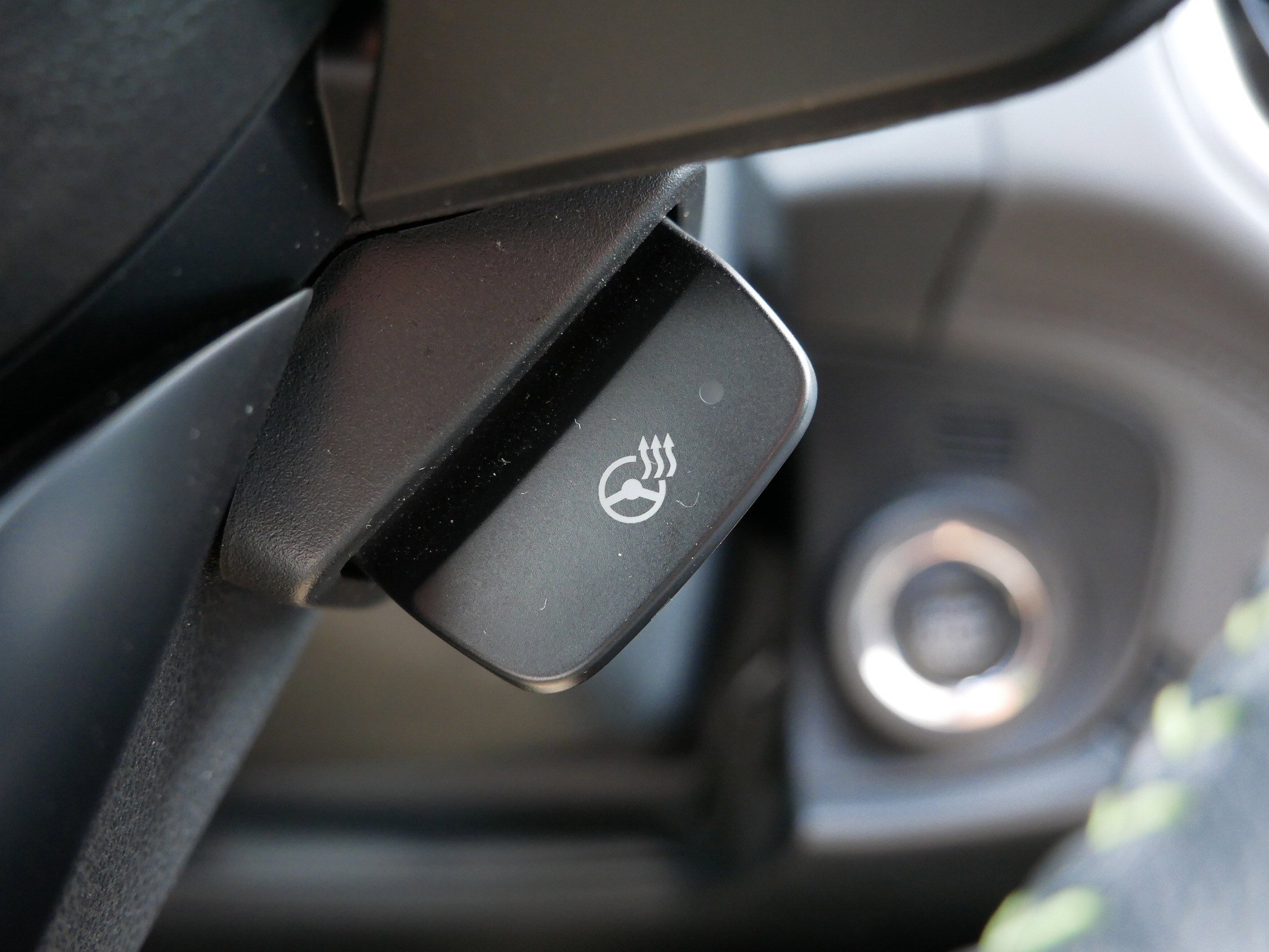 2024 Subaru Outback Onyx Edition photo 30