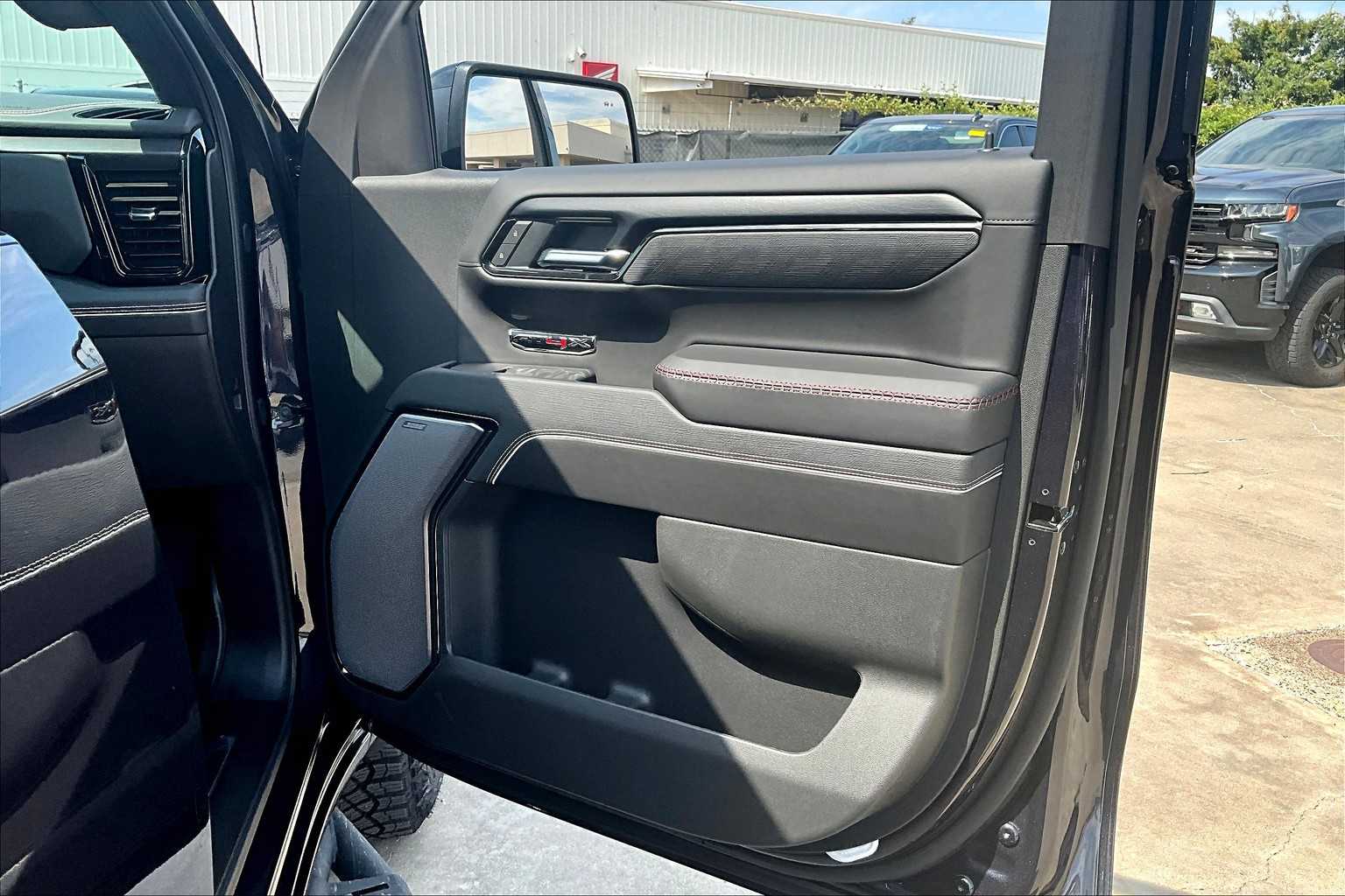 2025 Gmc Sierra 1500 AT4X photo 22