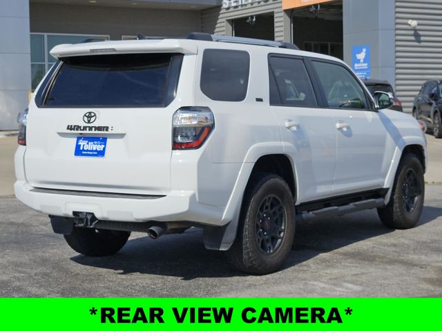 2023 Toyota 4Runner SR5 Premium photo 4