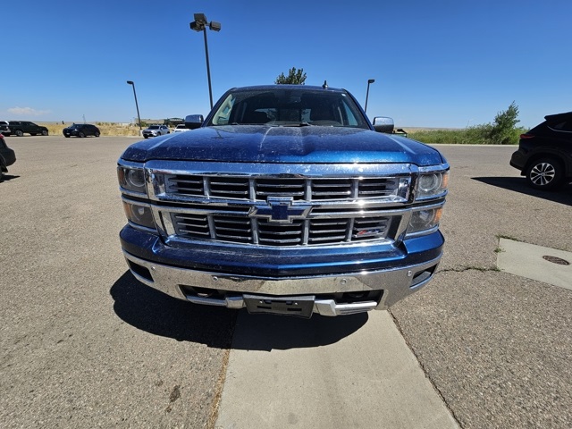2015 Chevrolet Silverado 1500 LTZ photo 2