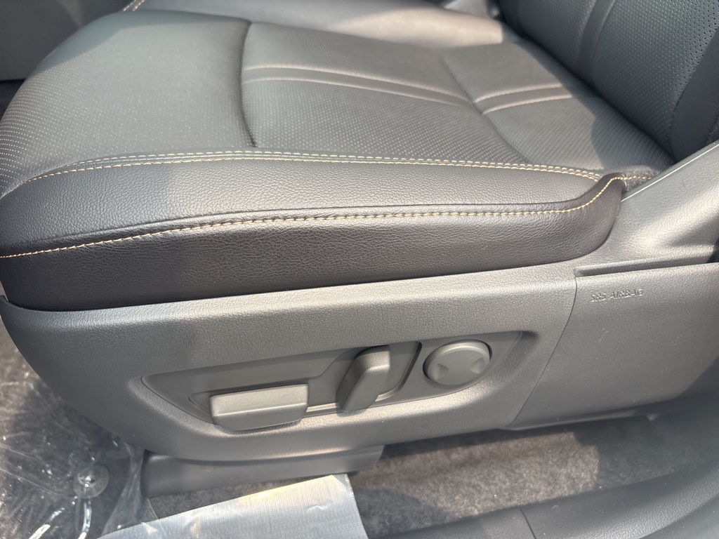 2025 Mazda CX-90 3.3 Turbo Preferred photo 12