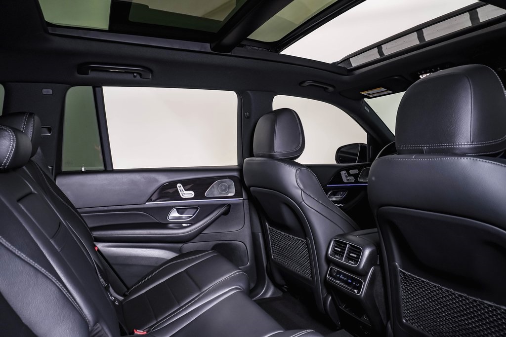 2023 Mercedes Benz GLS 450 4MATIC photo 12