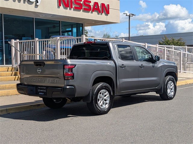 2025 Nissan Frontier S photo 3