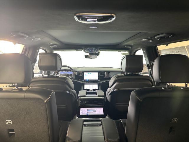 2024 Jeep Grand Wagoneer II photo 51