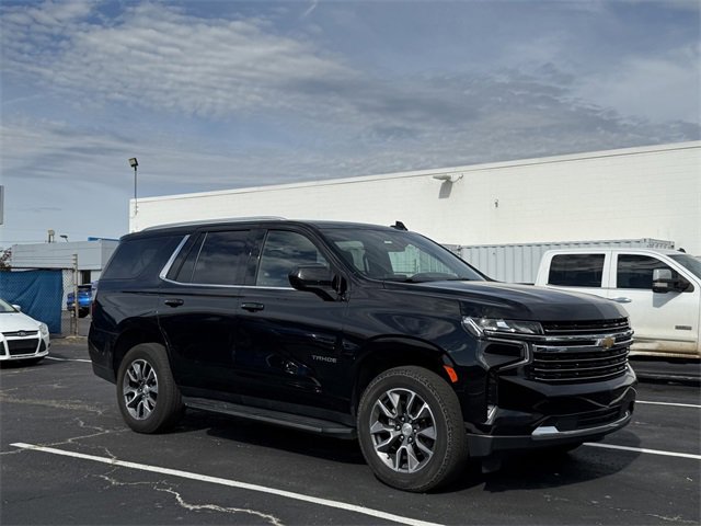 2021 Chevrolet Tahoe LT photo 3