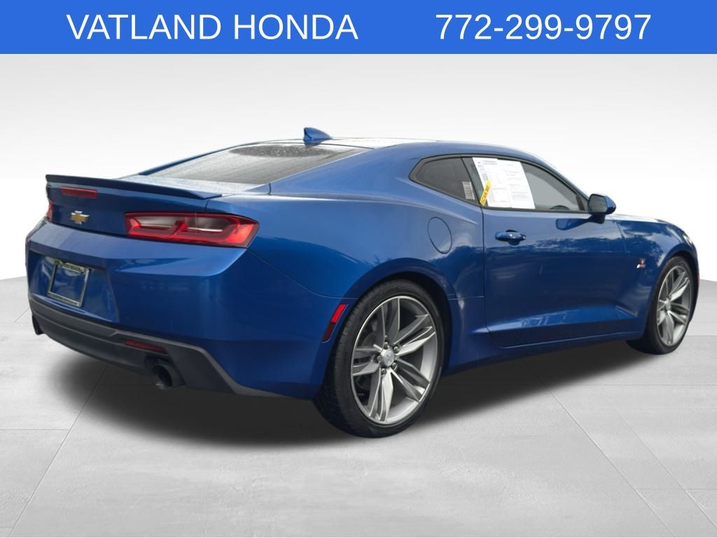 2018 Chevrolet Camaro 2LT photo 6