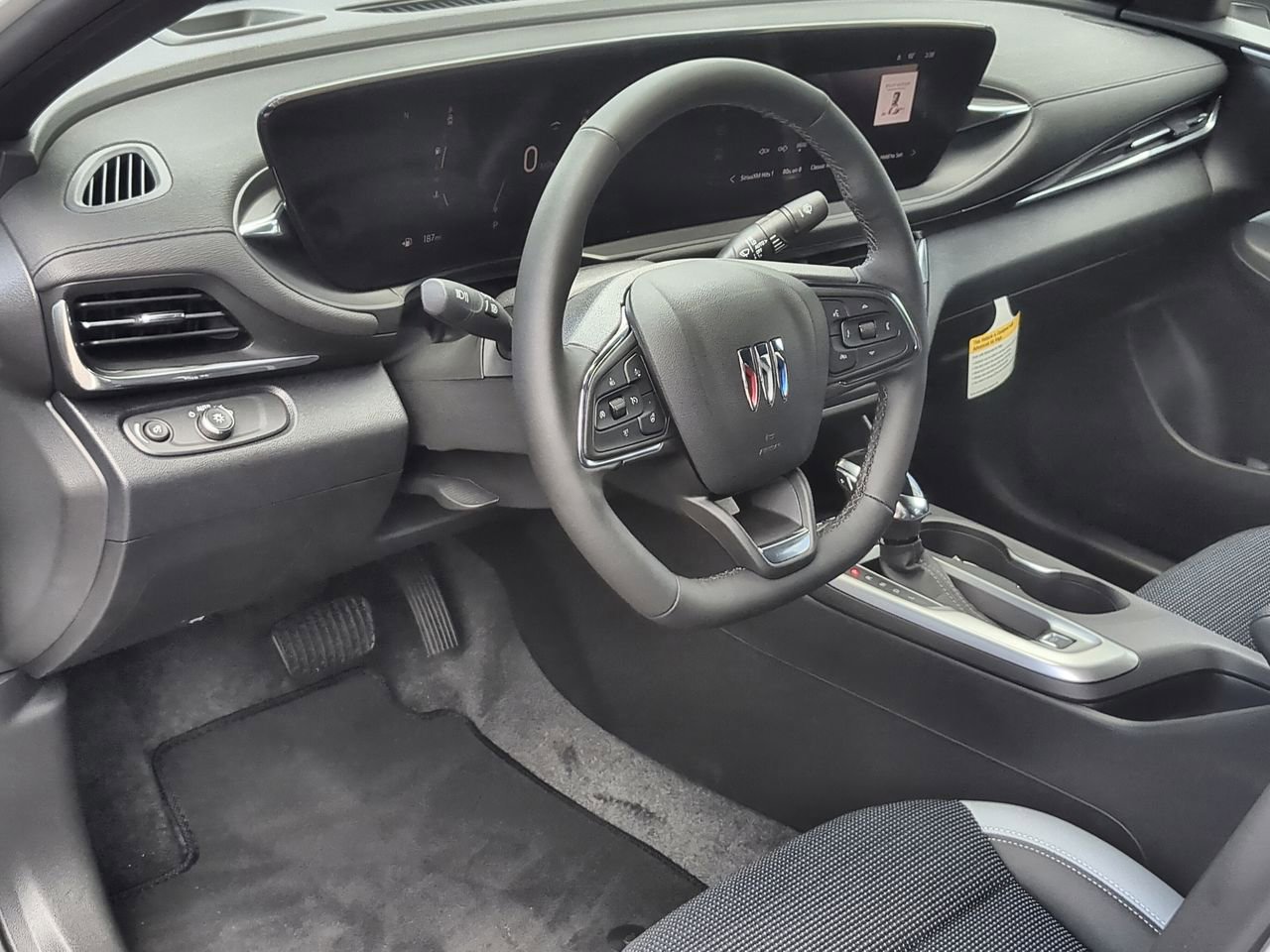 2025 Buick Envista Preferred photo 10
