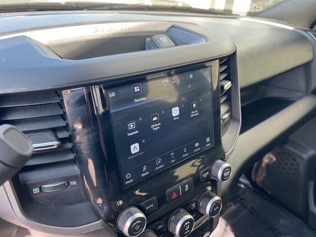 2024 Ram 2500 Tradesman photo 9