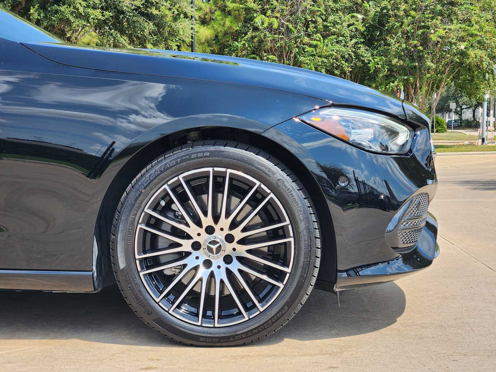 2025 Mercedes Benz C 300 photo 7