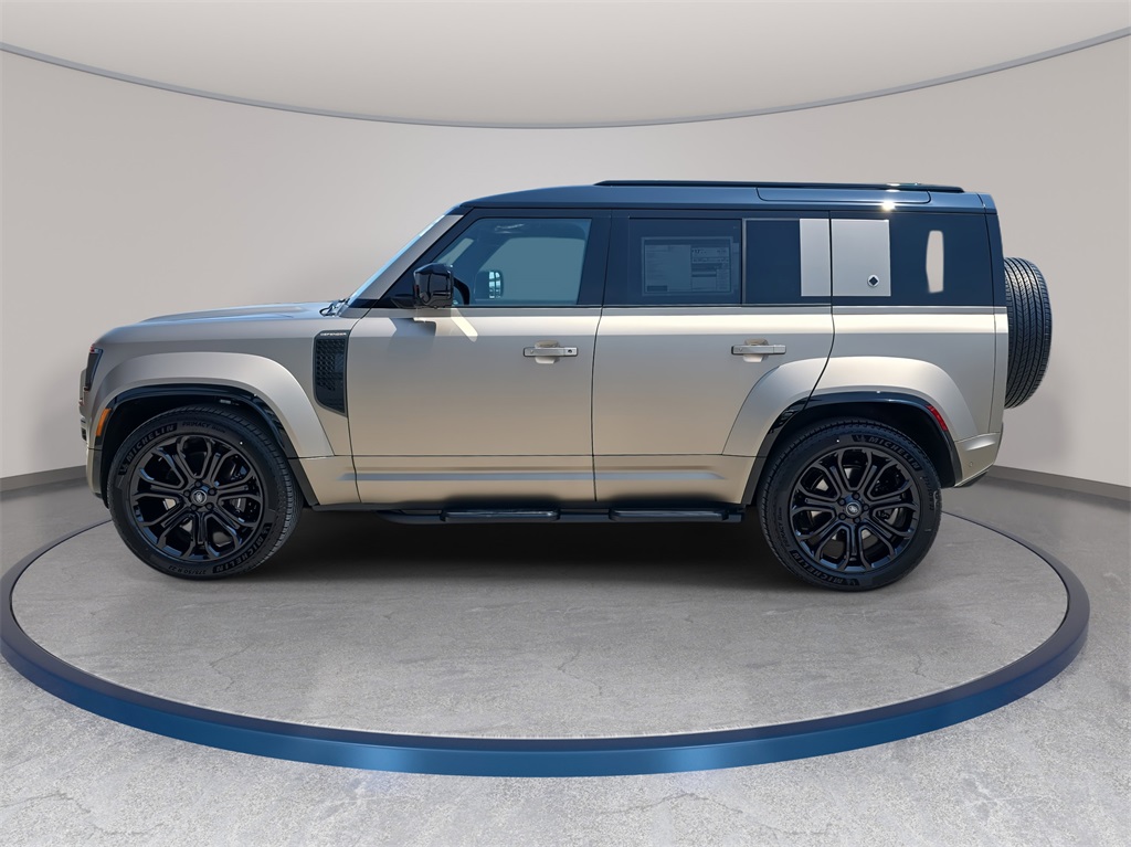 2025 Land Rover Defender 110 V8 photo 8