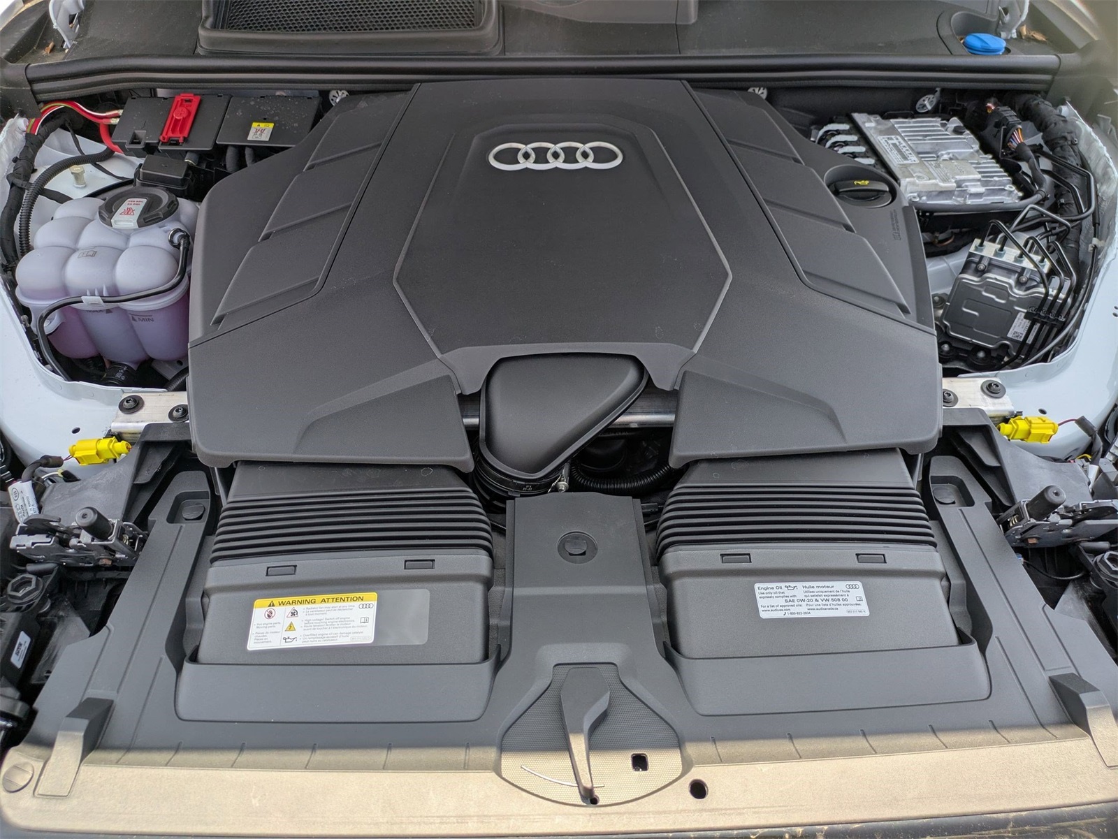 2025 Audi Q7 55 Premium Plus photo 12